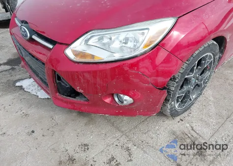 2012 Ford Focus Se из США, поврежденный, VIN 1FAHP3K26CL448895
